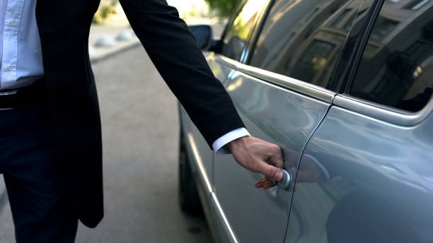 Chauffeur Privé & Convoyage Automobile
